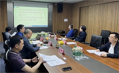 湖南省政協(xié)副主席、工商聯(lián)主席張健一行蒞臨進(jìn)芯電子指導(dǎo)工作
